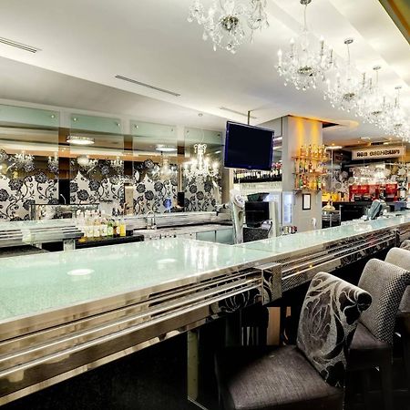 Protea Hotel Fire & Ice! By Marriott Johannesburg Melrose Arch Exterior foto